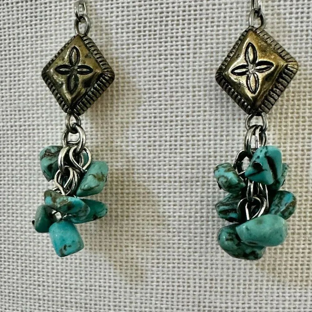 Southwestern Turquoise Chip Cluster Dangle Earrings